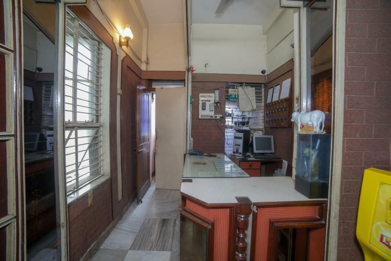 נאגפור Oyo 46697 Hotel Gopi מראה חיצוני תמונה